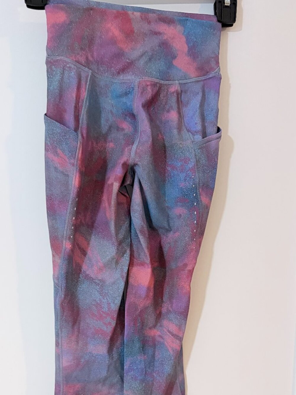 Lululemon Wunder Under Leggings Size 0 Purple Pink Abstract Print Pocket Legging